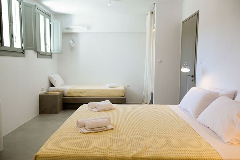 Apartamentos Antiparos Homes