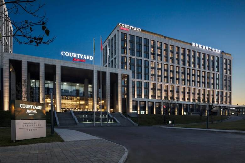 Hotel Courtyard By Marriott Zhengzhou Airport