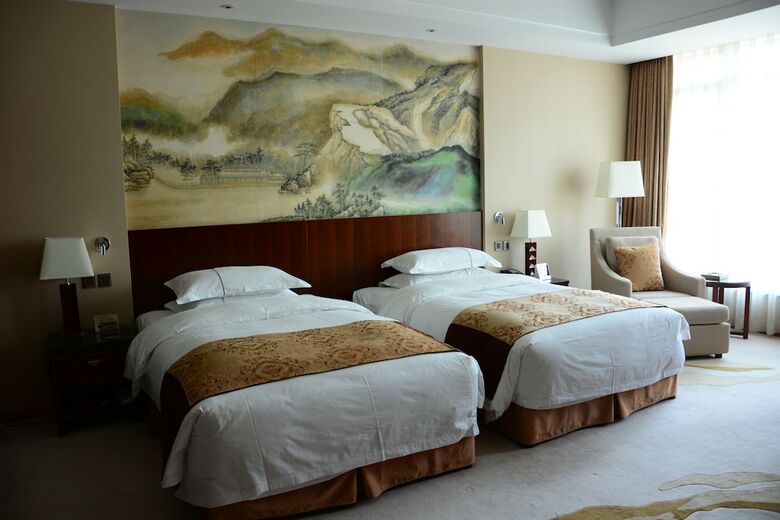 Chengde Jiahe International Hotel
