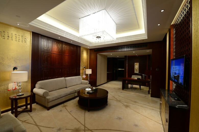 Chengde Jiahe International Hotel