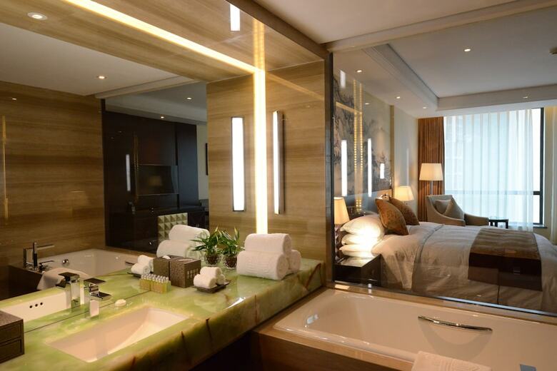 Chengde Jiahe International Hotel