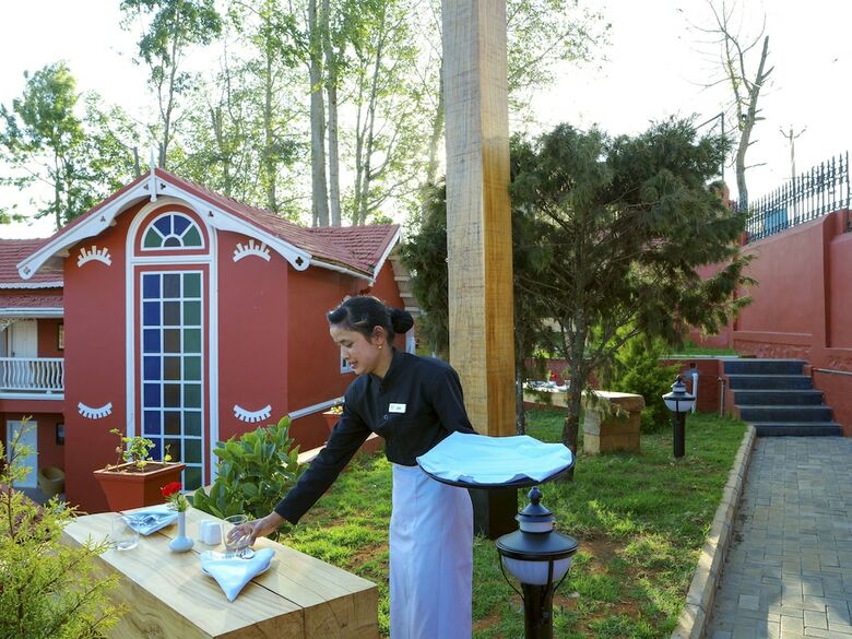 Hotel Vinnca West Downs Heritage Resort, Ooty