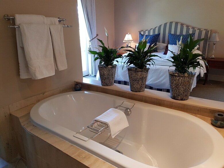 Cabriere D'afrique Luxury Villa