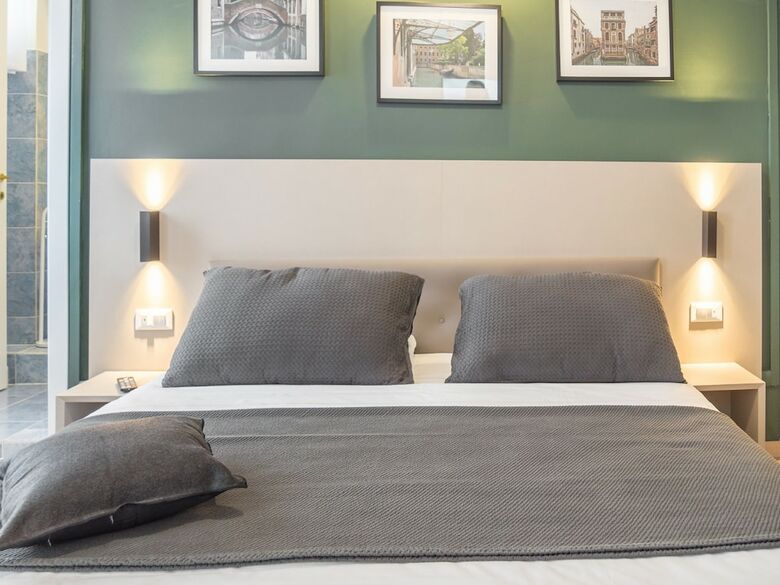Grand Canal Suites