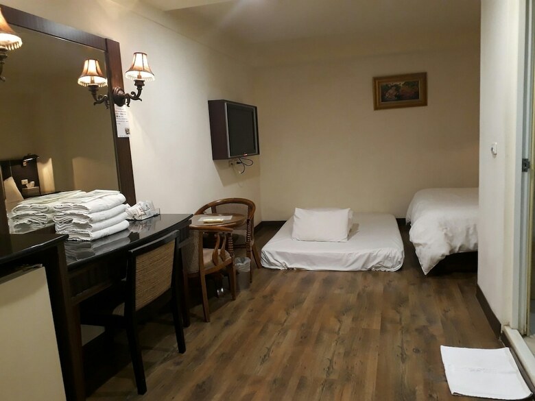 Hua Tai Hotel