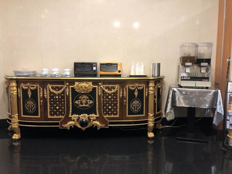 Hua Tai Hotel