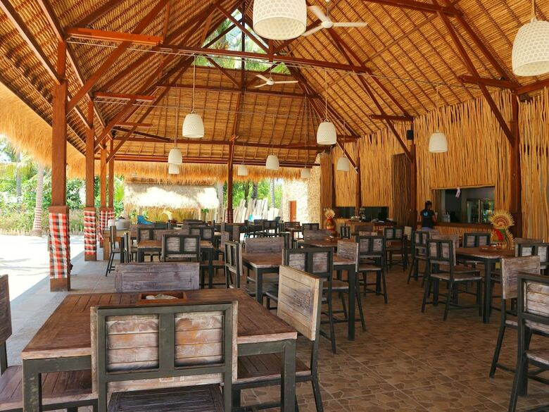 Hotel Le Nusa Beach Club