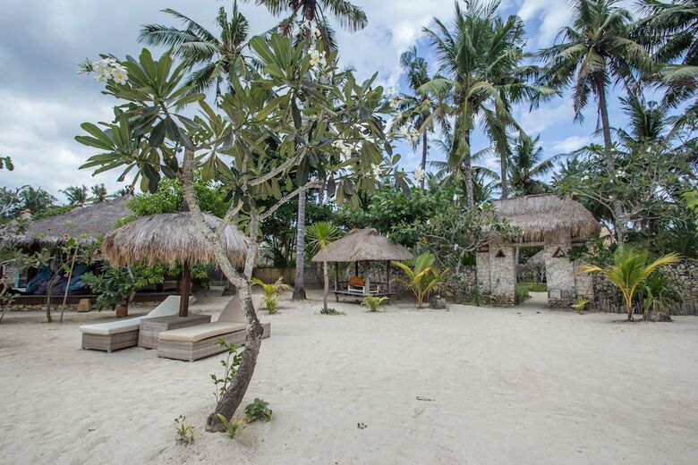 Hotel Le Nusa Beach Club