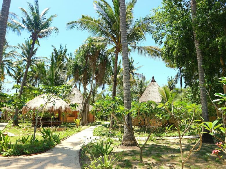 Hotel Le Nusa Beach Club