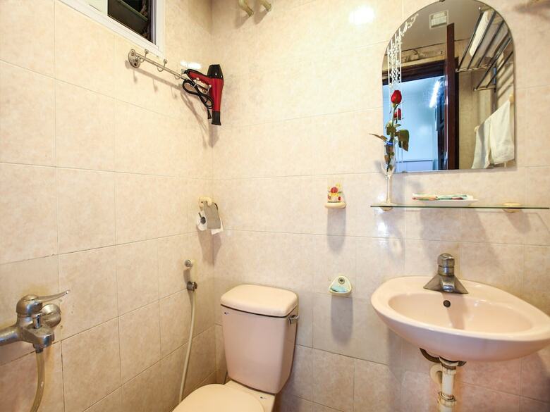 Phuong Trang Hotel Hanoi
