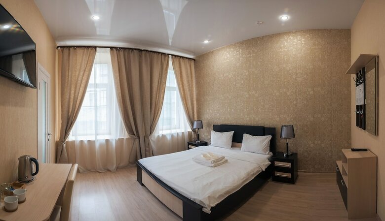 Gloryvell Hotel