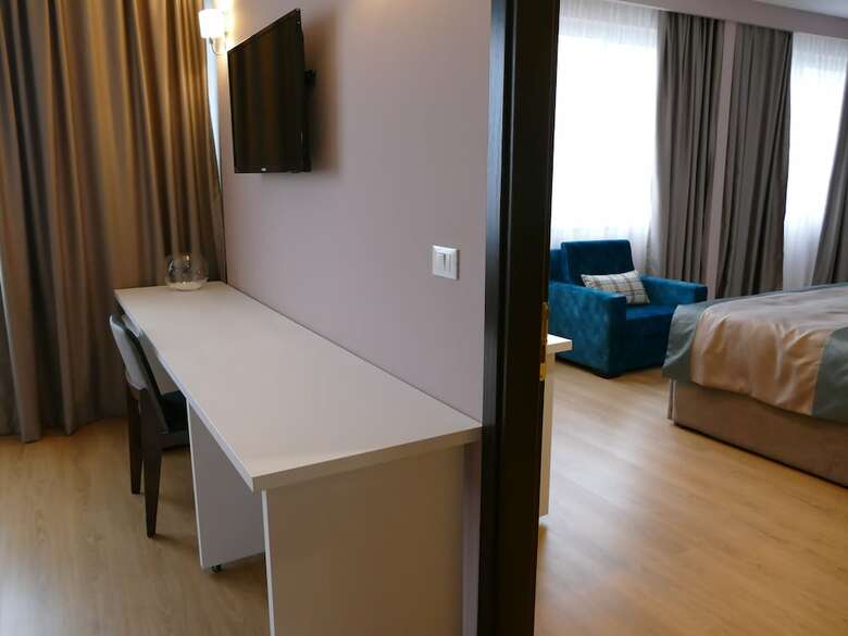 As Tirana Hotel