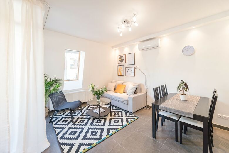 Oasis Apartments - Westend I