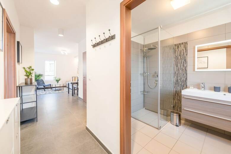 Oasis Apartments - Westend I