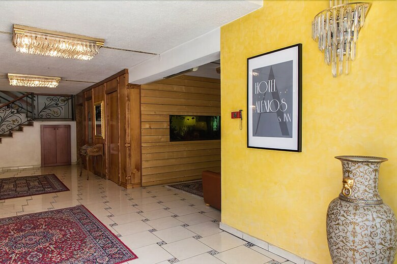 Alexios Inn Hotel