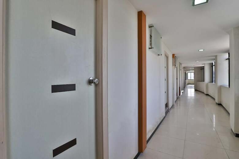 Hotel Galaxy Residency