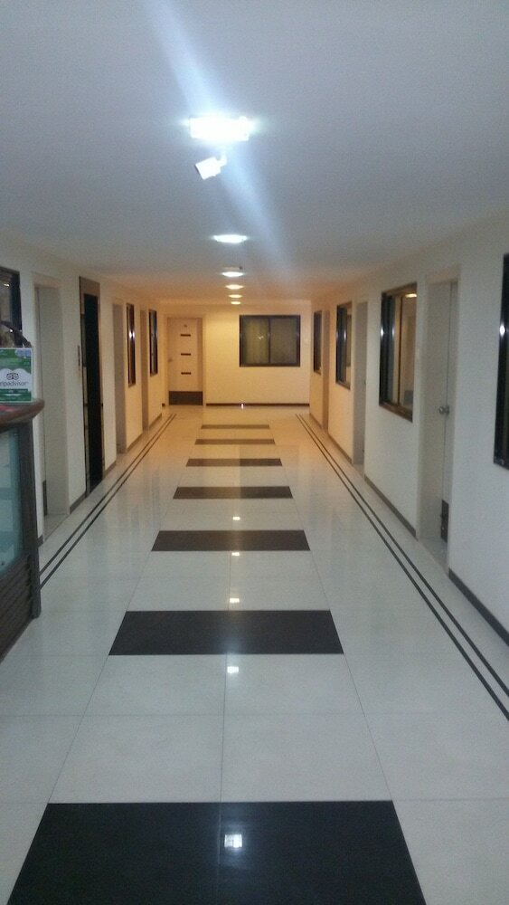 Hotel Galaxy Residency