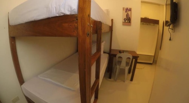 Hotel Neela Tourist Lodge