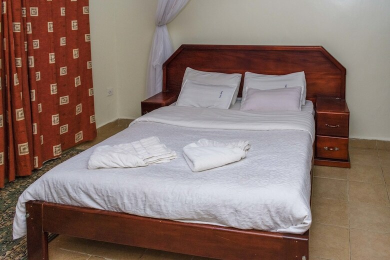 Kalya Courts Hotel