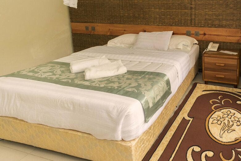 Kalya Courts Hotel