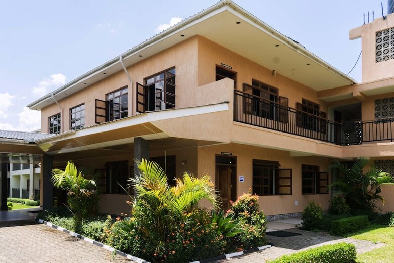 Kalya Courts Hotel