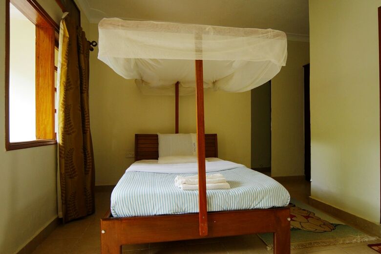 Kalya Courts Hotel