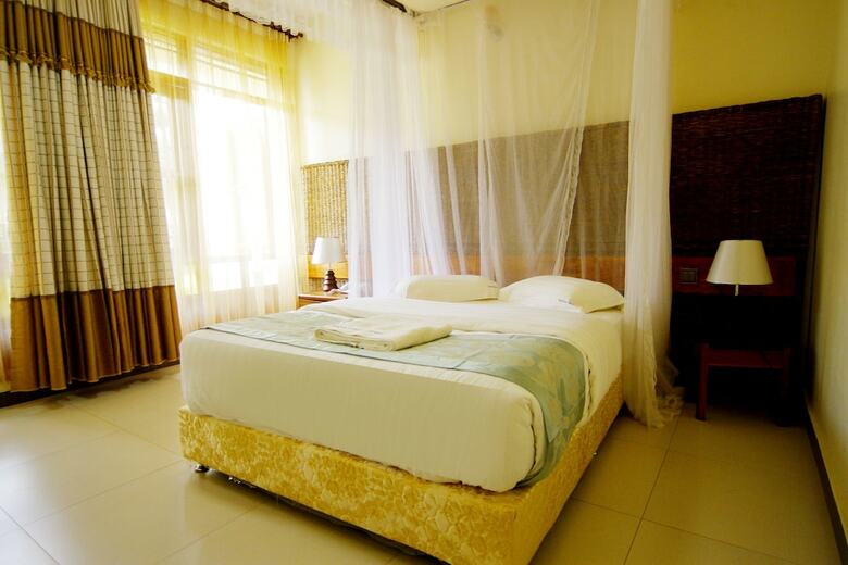 Kalya Courts Hotel
