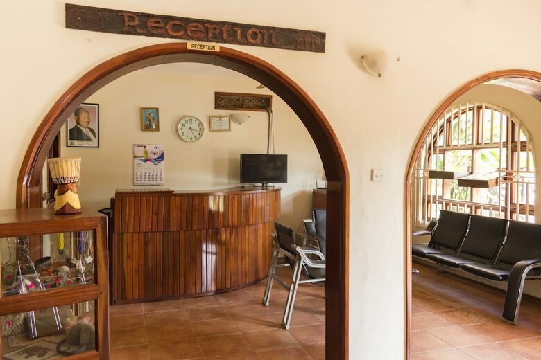 Raja Excelsior Hotel