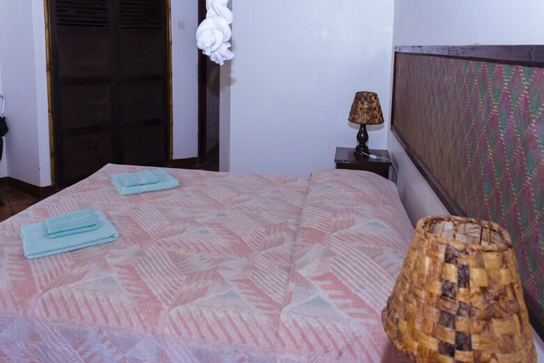Hotel Sambiya River Lodge