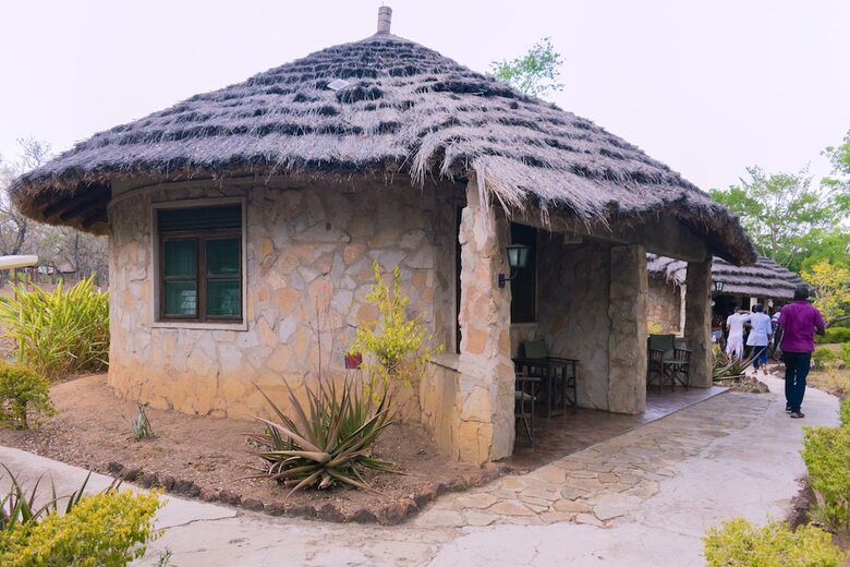Hotel Sambiya River Lodge
