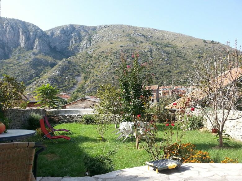 Hotel Guesthouse Sanja