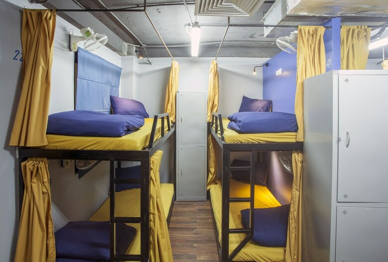 Hostal Reddoorz Hostel @ Signature Inn
