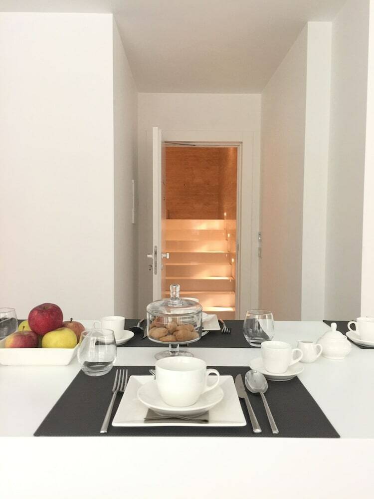 Bed & Breakfast Dilman Luxury Stay