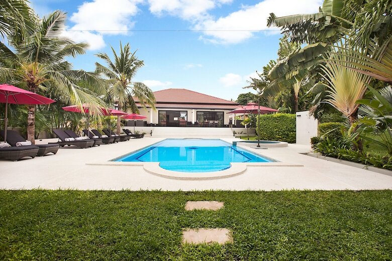 Maremaan Villa