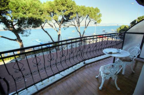 Etap Altinel Cam Hotel