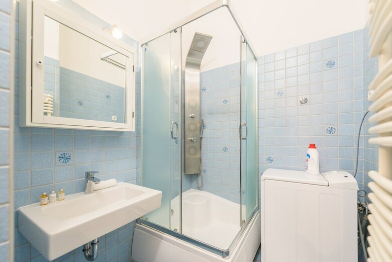 Oasis Apartments - Liberty Square