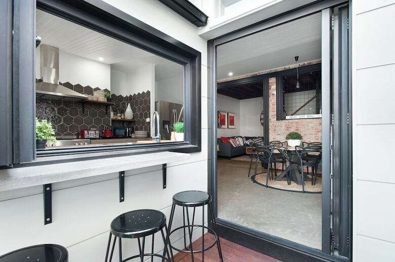 Unique - New York Loft Style Townhouse