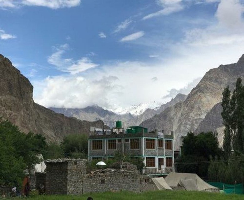 Hotel Maha Guest House