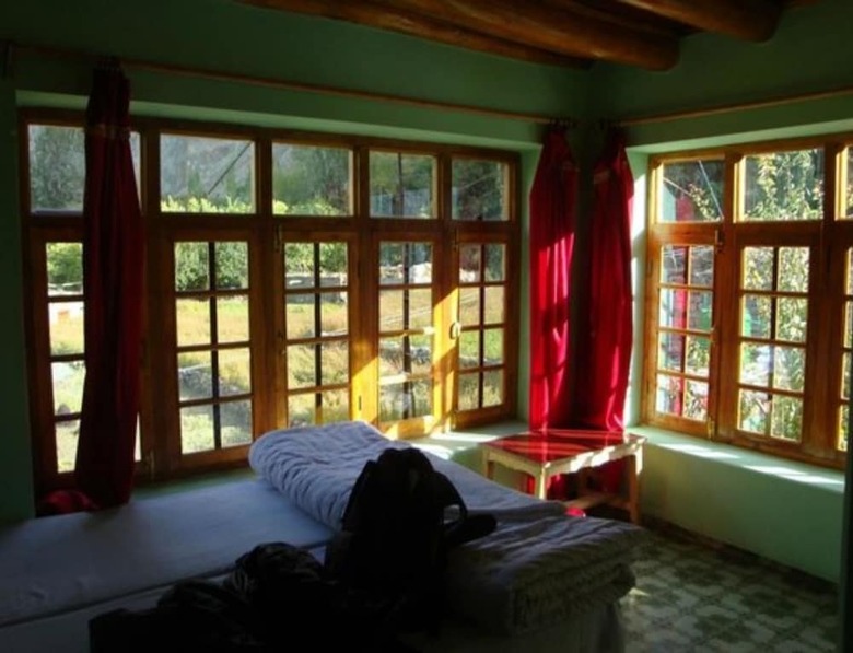 Hotel Maha Guest House