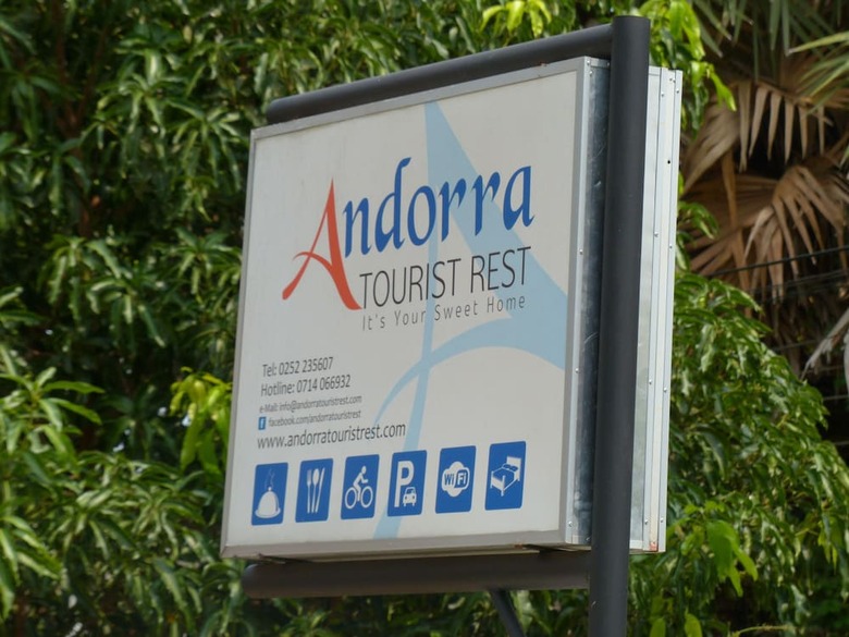 Bed & Breakfast Andorra Tourist Rest