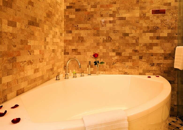 Vilu Reef International Hotel