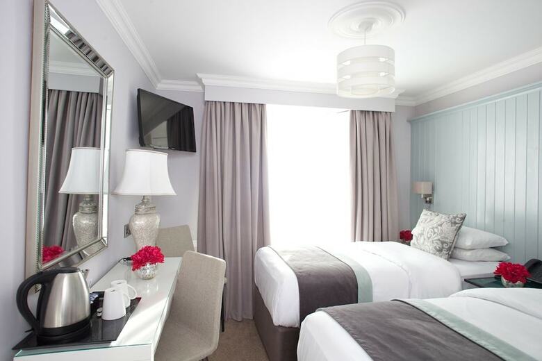 Hayes Hotel