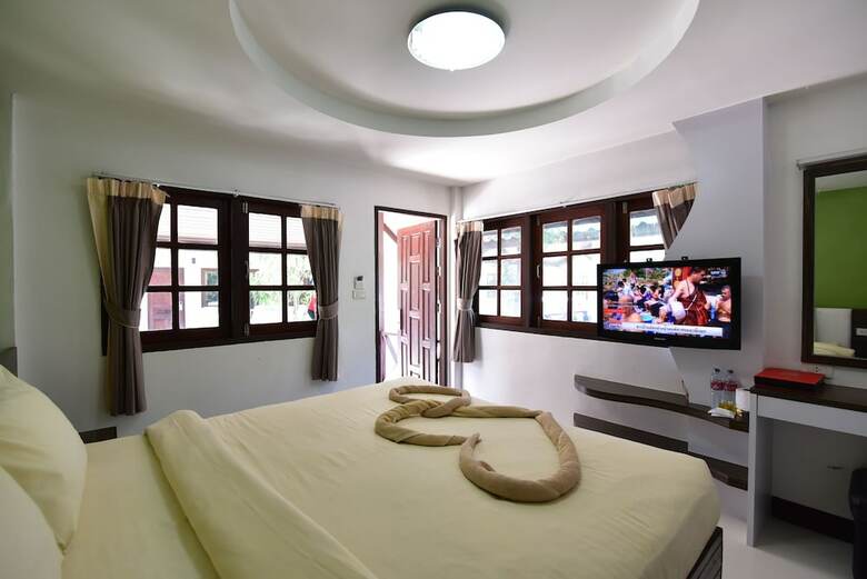 Hotel Varin Beach Resort