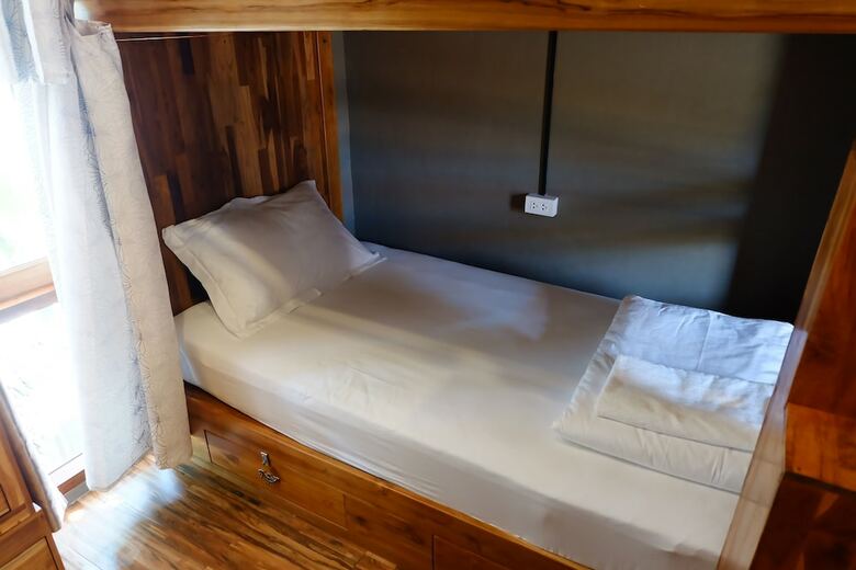 Hostal Bloom Cafe & Hostel Lipe