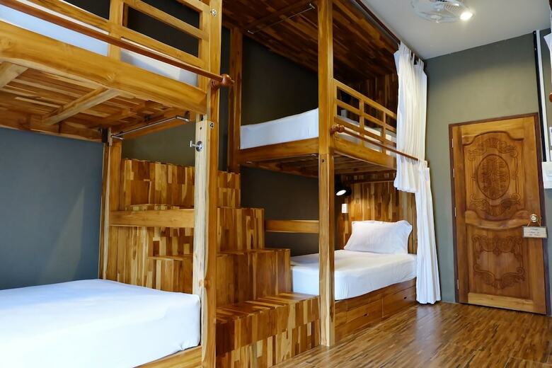 Hostal Bloom Cafe & Hostel Lipe