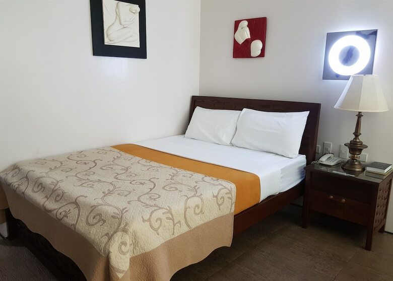 Bed & Breakfast Gap Plaza Hotel