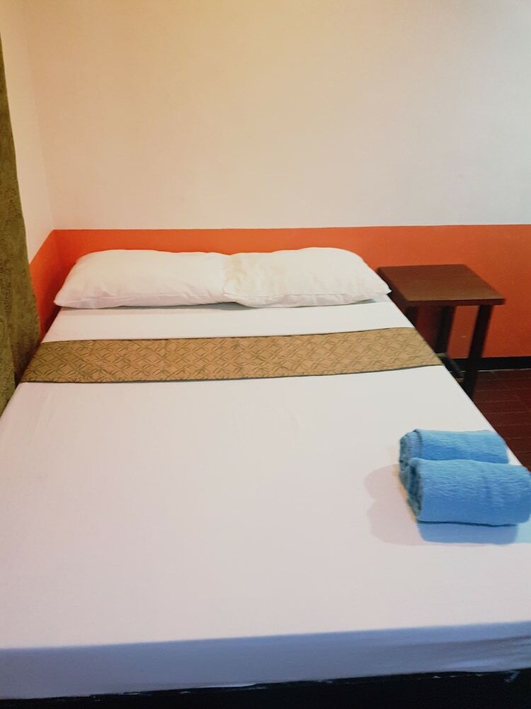 Hotel Pad's Inn