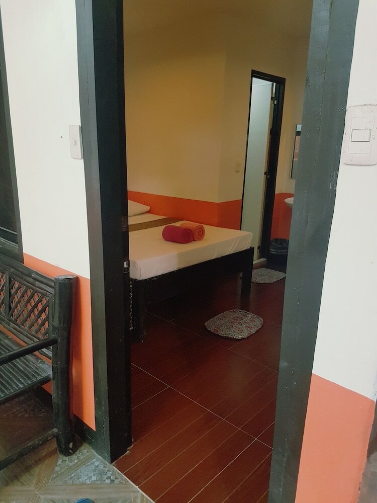 Hotel Pad's Inn