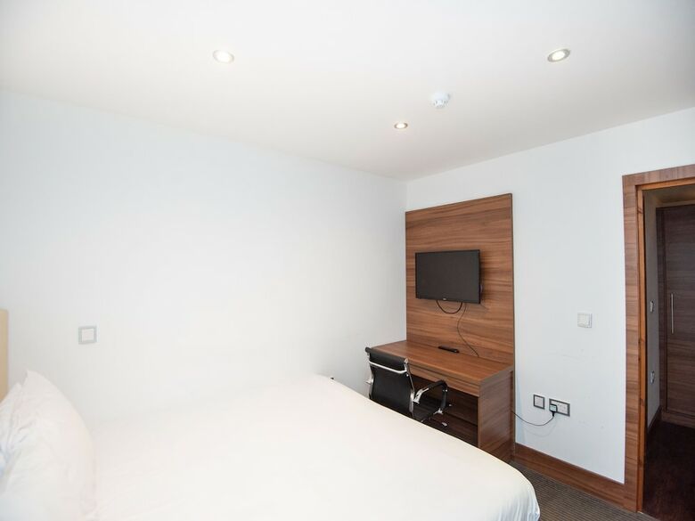 Aparthotel Le Grove Apartments