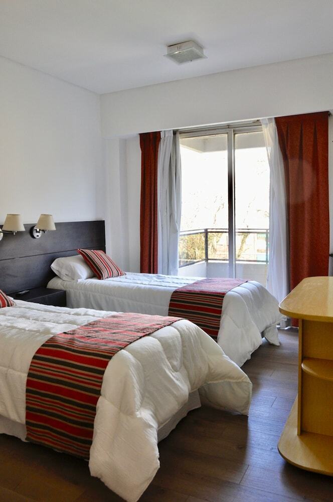 Hotel Golf Tower Suites And Apartments